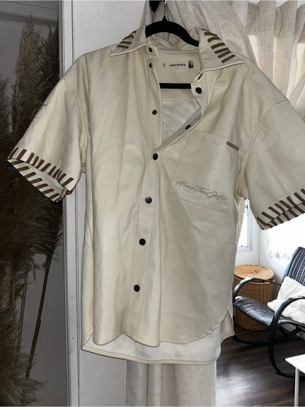 Cream Short-Sleeve Button-Up Shirt with Brown Contrast Trim